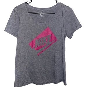 Women’s Grey Nike short sleeve Size M